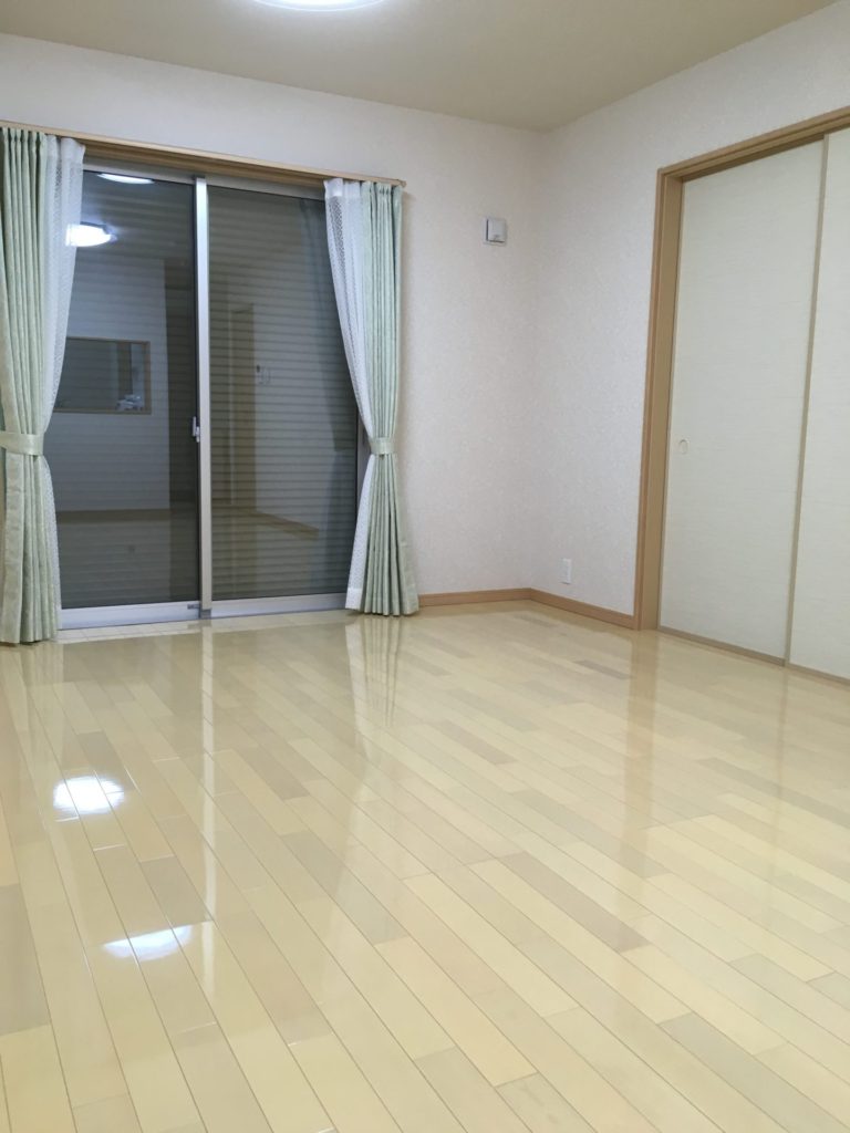 東京都練馬区 H様邸 ウッドワン_コンビットニューアドバンスストライプ(木目) No.1852のフロアコーティング施工事例