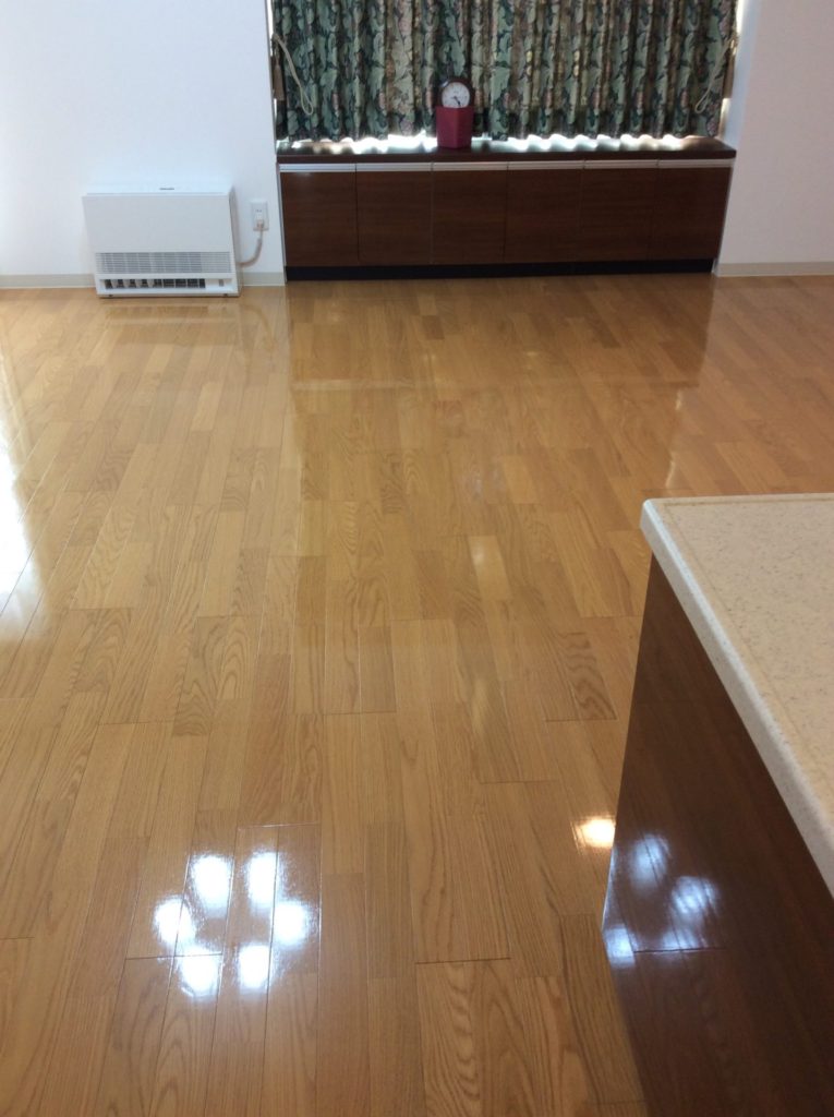 北海道札幌市 Y様邸 大建工業オトユカⅢ45クリアオーカー No.1868のフロアコーティング施工事例