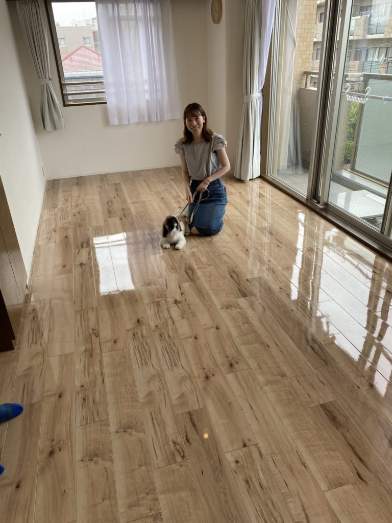 兵庫県芦屋市 H様邸 No.3526「滑ってしまうことを気にするストレスから解放されて、とても満足しています」のフロアコーティング施工事例