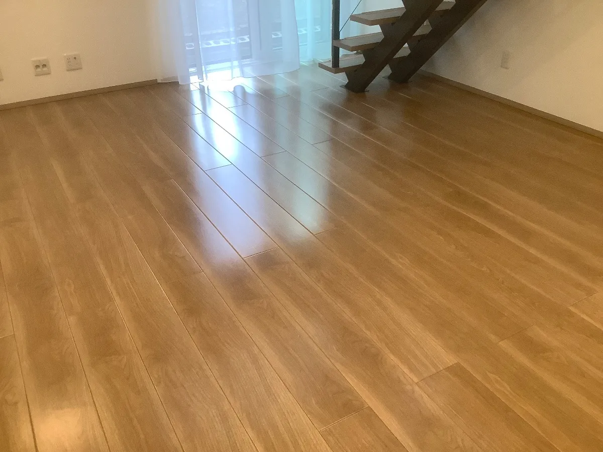 一条工務店のシートフローリングに施工したエコプロコートNATURALの仕上がり